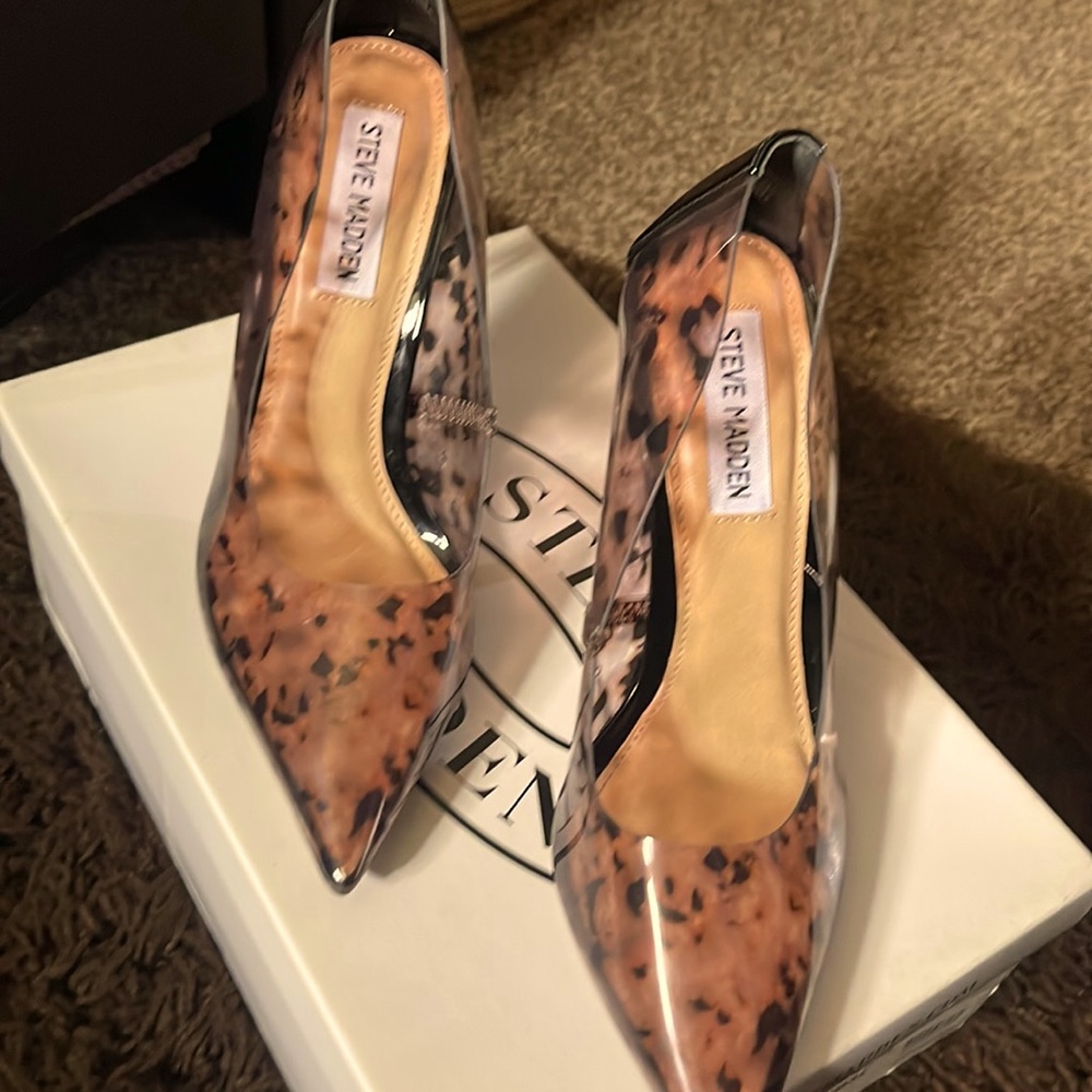 Steve Madden Daisie Leopard Patent Pump Women’s US size 7